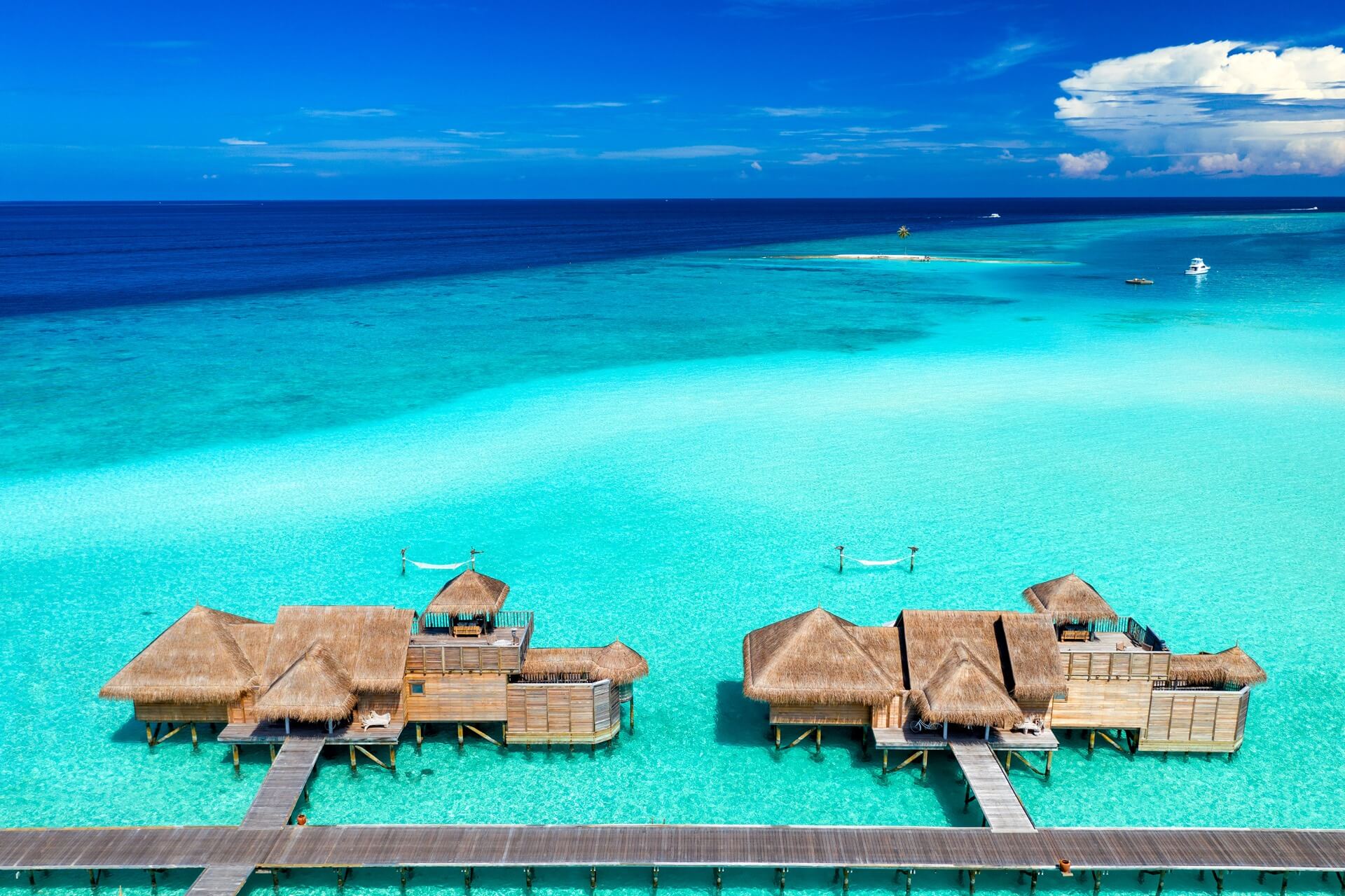 Gili Lagoon Villa