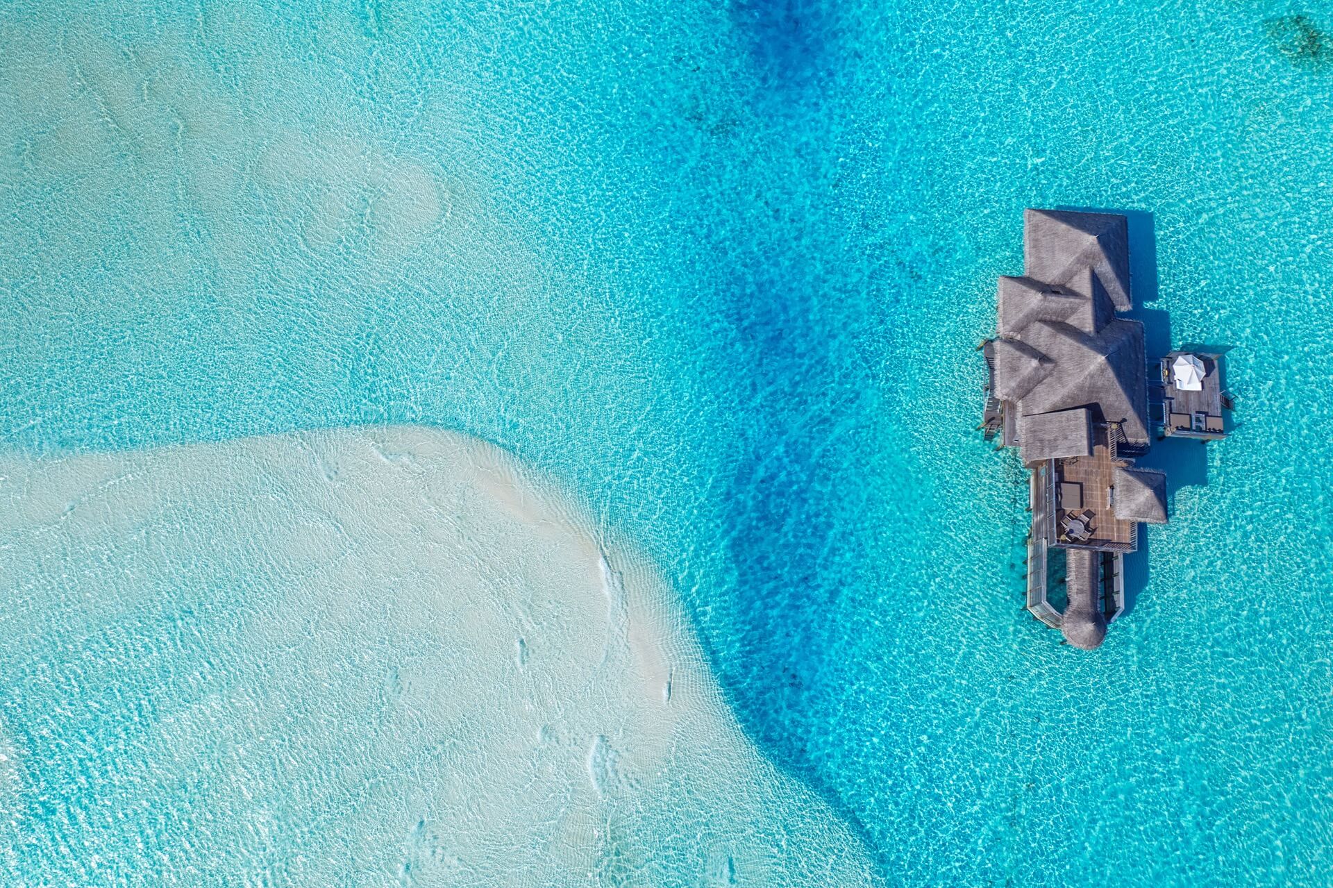 Residence with Pool