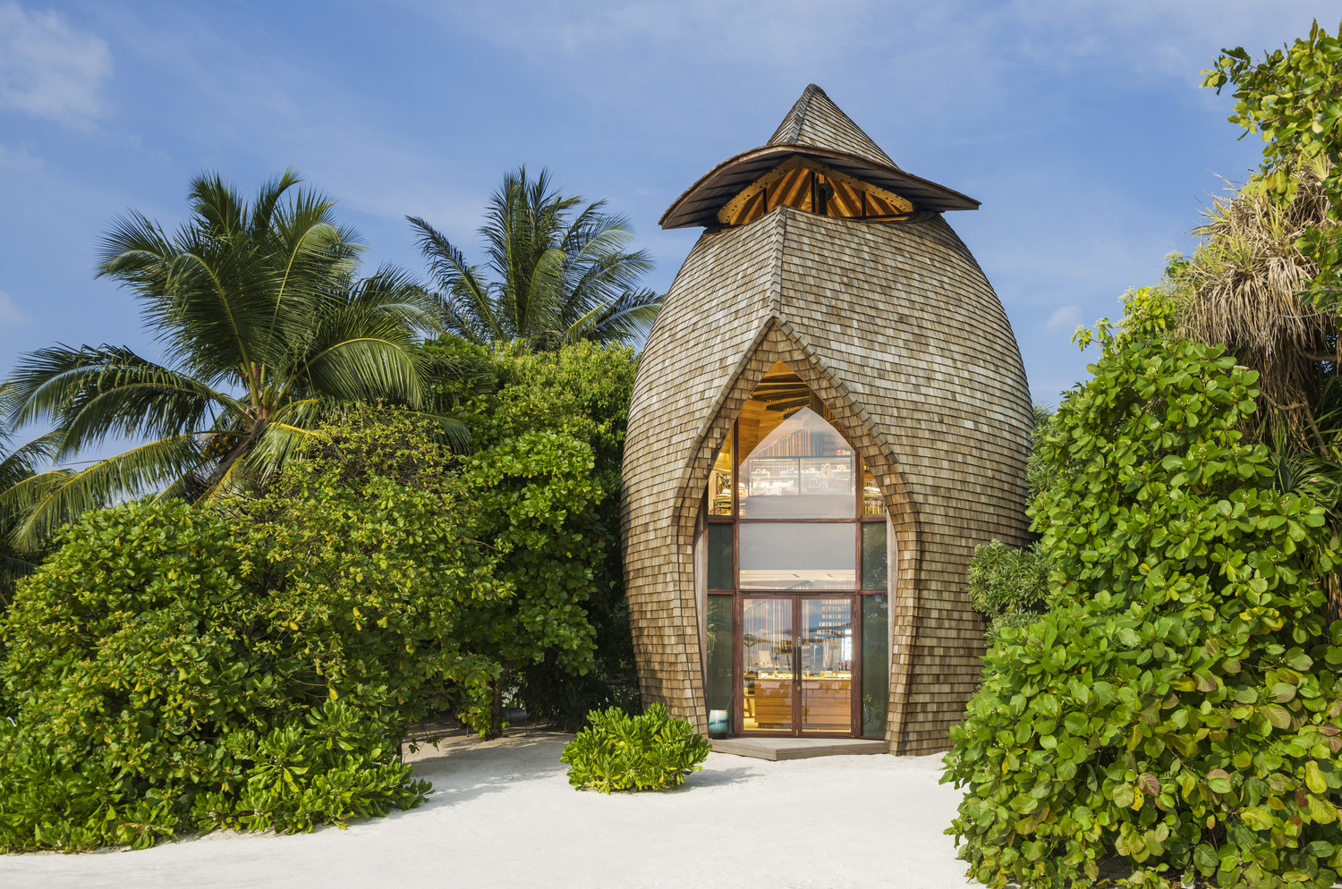 St Regis Overwater Suite with Pool
